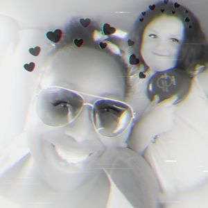 Meet your Posher, Yolanda